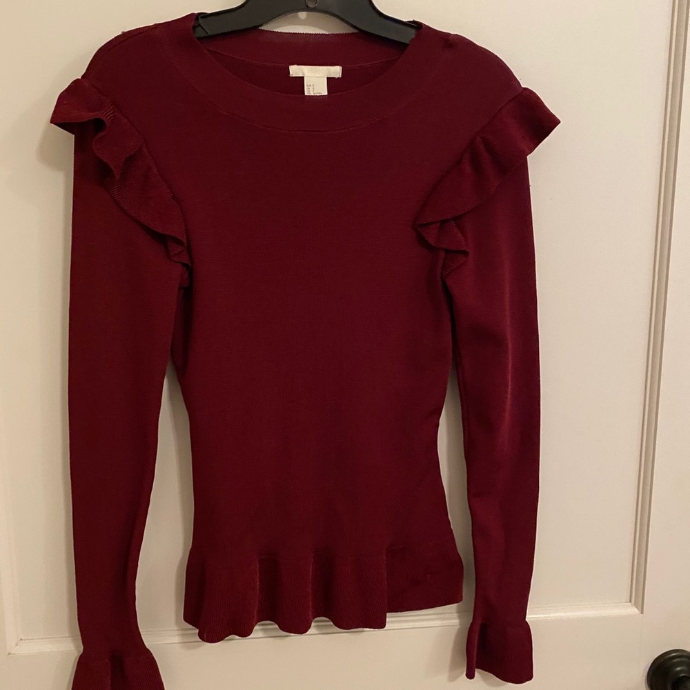 Burgundy sweater top
